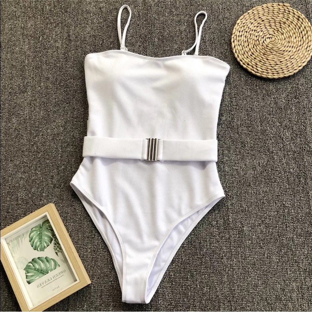 288 White belt monokini - Picture 2 of 5